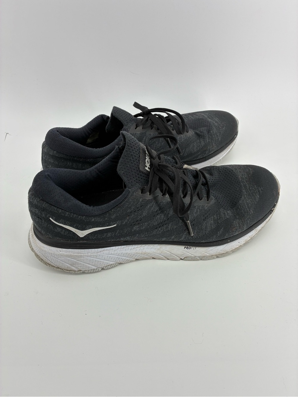Men's Black Running Shoes — Lightweight Performance